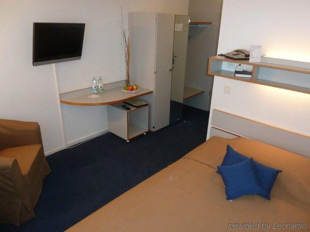 Hotel Kreuz Lenk Szoba fotó